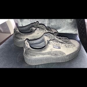 Puna Creeper Velvet Rihanna Fenty Glacier Grey